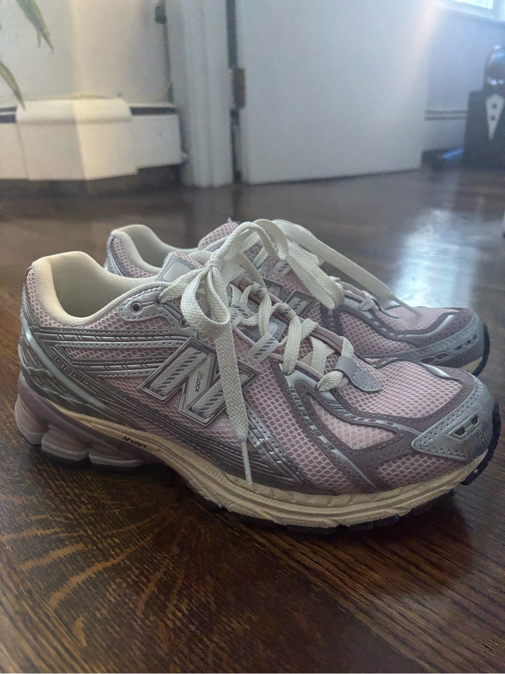 New Balance 1906r - basically new